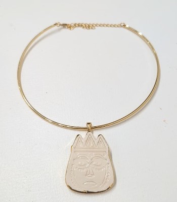 Colar Máscara Branco Folia de reis