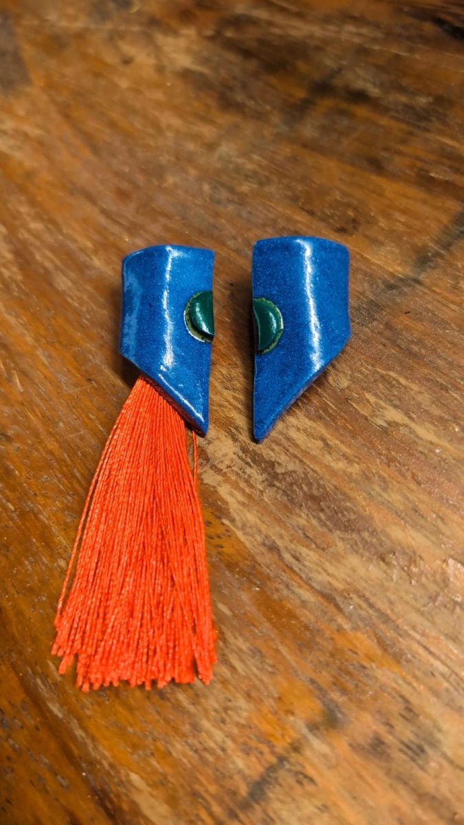 Brinco Chapéu Máscara azul